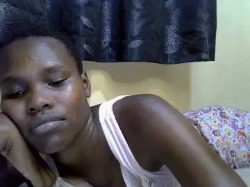 Sexxy-brianna  live sex cam