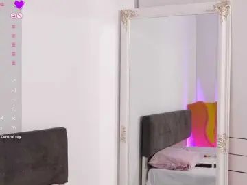 Jolly-dolly  live sex cam