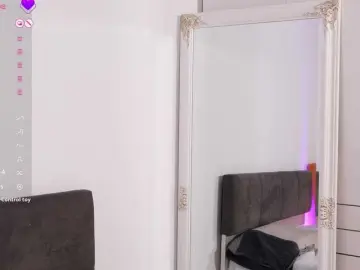 Jolly-dolly  live sex cam