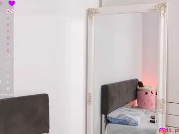 Jolly-dolly  live sex cam