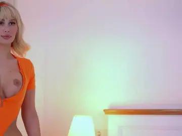 AdelineKing  live sex cam