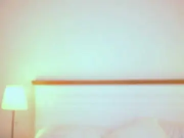 AdelineKing  live sex cam