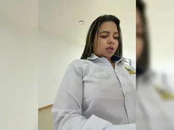 Ariana--7  live sex cam