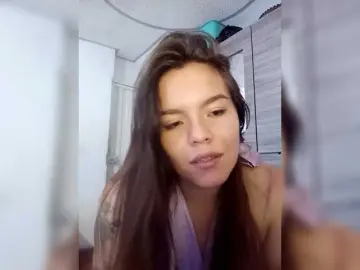 Emily-510  live sex cam