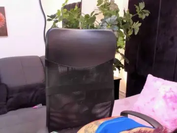Emilytomson  live sex cam