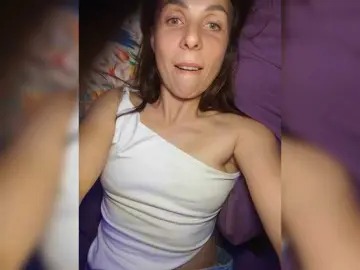 GentleSweet  live sex cam