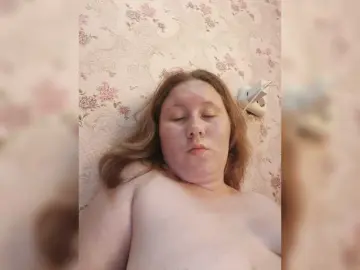 Karmila7  live sex cam