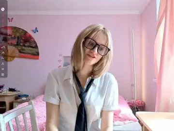 LeilaGerveler  live sex cam