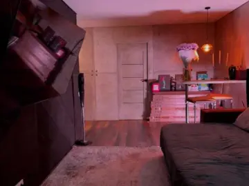 Na-izi  live sex cam