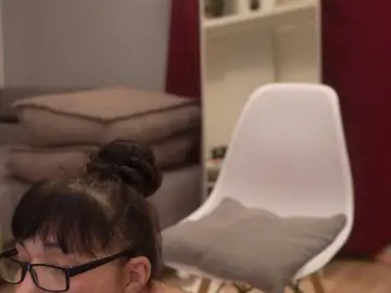 Varvara-  live sex cam