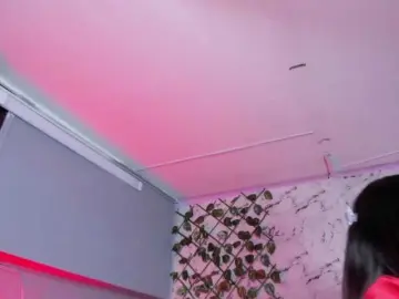 Ivybrowm  live sex cam