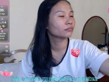 Whisperinrain  live sex cam