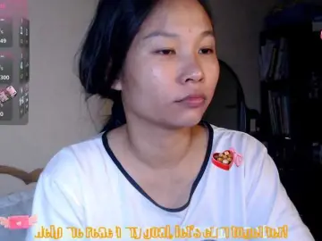 Whisperinrain  live sex cam