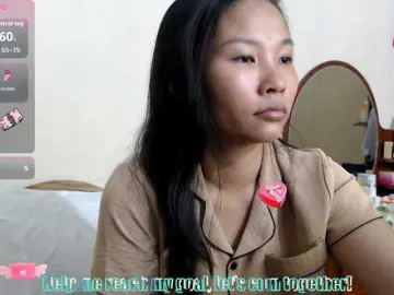 Whisperinrain  live sex cam