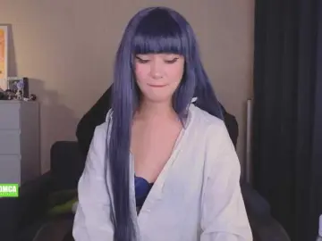 CreamMeow  live sex cam