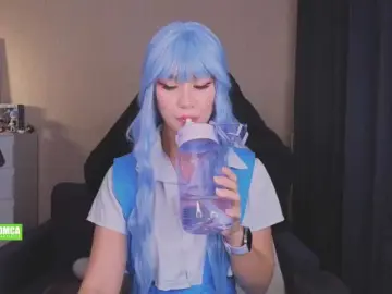 CreamMeow  live sex cam