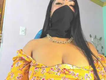 IniyaParul  live sex cam