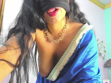 IniyaParul  live sex cam