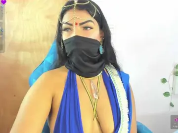 IniyaParul  live sex cam