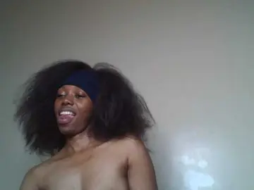 SexyBanni  live sex cam