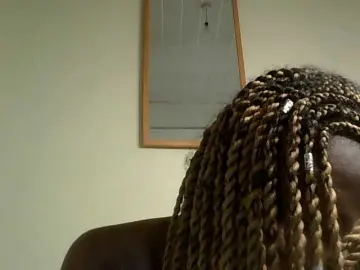 SexyBanni  live sex cam