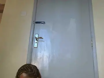 SexyBanni  live sex cam