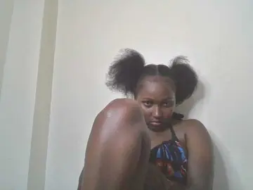 SexyBanni  live sex cam