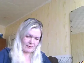 TatKotik  live sex cam