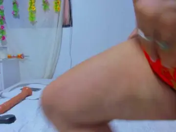 Hotkaterin  live sex cam