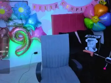 Pequitasmedusa  live sex cam