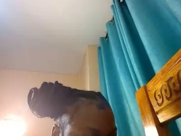 Shazliz  live sex cam