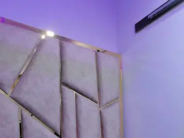 Cloe-candy  live sex cam