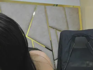 Cloe-candy  live sex cam