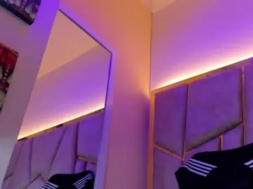 Cloe-candy  live sex cam