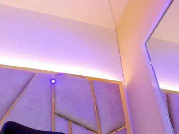 Cloe-candy  live sex cam