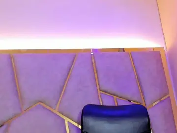 Cloe-candy  live sex cam