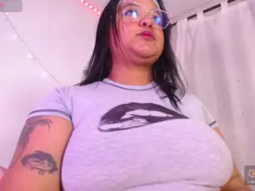 Keysla-sam  live sex cam