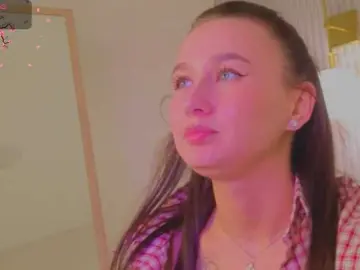 Kiki-angelll  live sex cam
