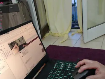 Sibyl  live sex cam