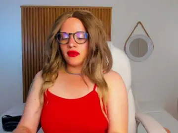 AlaskaDeluxe  live sex cam