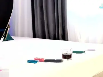 Emmastarseed  live sex cam