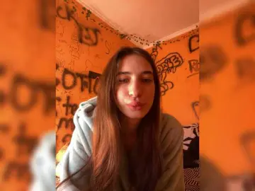 Laurie-Corny  live sex cam