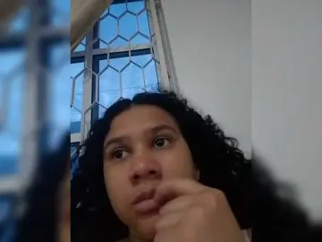 MedusaFoxx  live sex cam