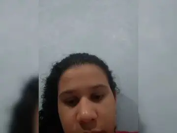 MedusaFoxx  live sex cam