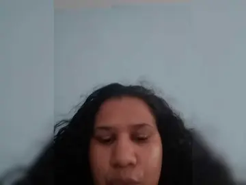 MedusaFoxx  live sex cam