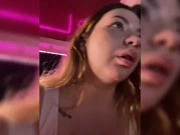 MiaDiva  live sex cam