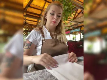 MiaDiva  live sex cam