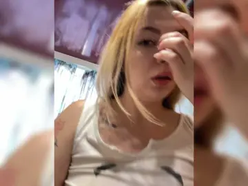 MiaDiva  live sex cam
