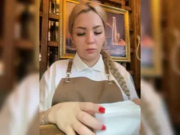 MiaDiva  live sex cam