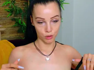 MiaaAngell  live sex cam